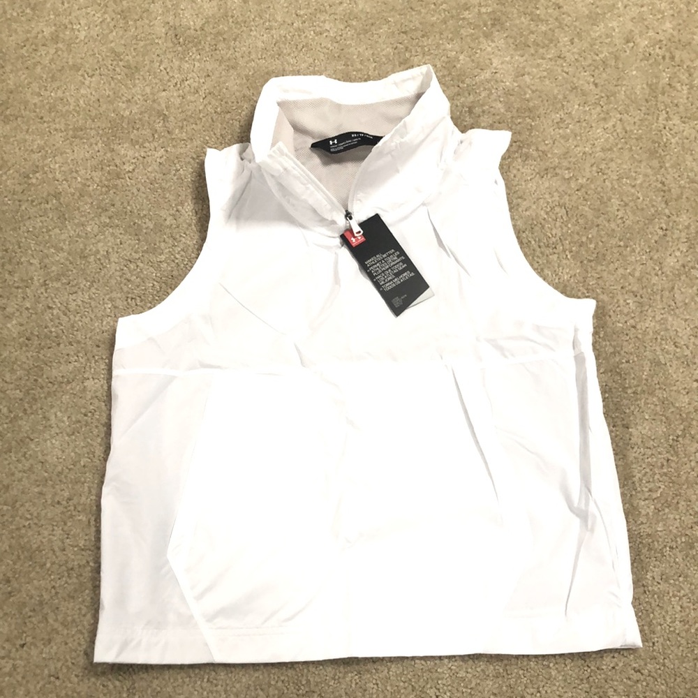 NEW Under Armour windbreaker running vest jacket XS